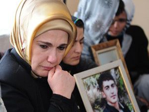 Emine Erdoğan Uludereyi ziyaret etti