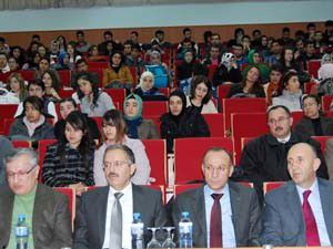 KMÜde Akifi anma paneli düzenlendi