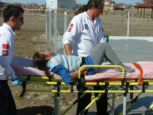 İki komşunun kavgası, çocuğun başında patladı