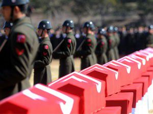 Son yolculuklarına uğurlandılar