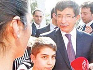 Avusturyaya giden Davutoğluna şaşırtan şikayet