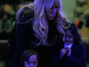 Zerrin Özer down sendromlu çocuklar için söyledi