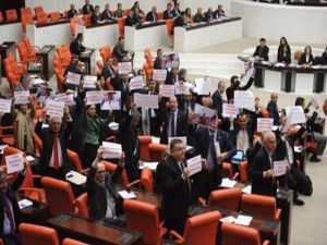 4+4+4 Meclisten böyle geçti