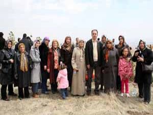 Selçukluda 5 bin fidan toprakla buluştu