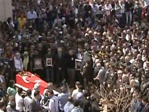 Şehit üsteğmene veda