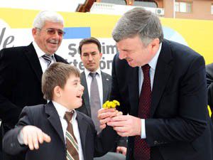 Akyürek:Şehrimiz değişiyor, güzelleşiyor