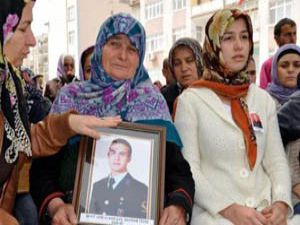 Ağlama anne, güldürme onları