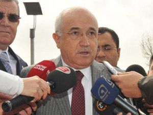 Darbe anayasası kucağımızda kalır