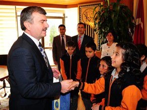 Akyürek koltuğu temsilen Yağmura devretti