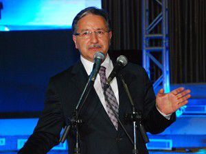 Mustafa Karataş Sevgi Konferanslarına katıldı