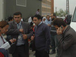 Öğrenci velileri süt zehirlenmesine tepkili