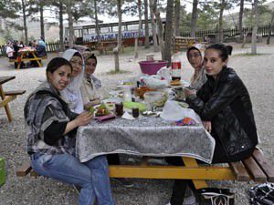 Karmek gezi programında buluştu