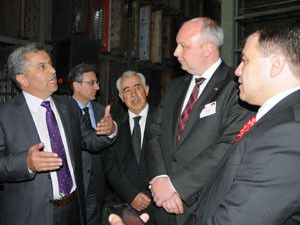 Alman bakan Erkonu ziyaret etti