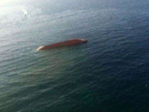 Türk gemisi alabora oldu!