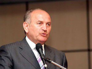 Topbaşdan CHPye cami eleştirisi