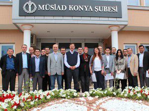 Satış okulu eğitiminde sertifikalar verildi