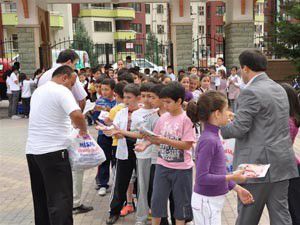 Meramda şivlilik ve şerbet ikramı