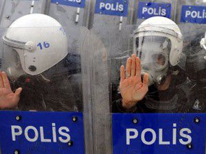 Polise yeni cop
