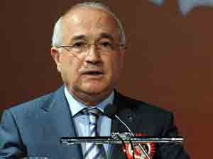 Siyaset hakaret furyasında