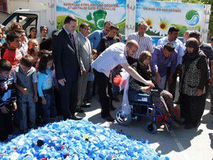 Karne gününde anlamlı yardım