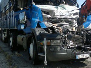 Konyada trafik kazası: 1 ölü, 1 yaralı