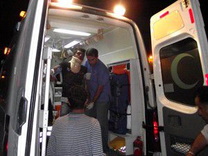 Otomobil şarampole yuvarlandı: 3 yaralı