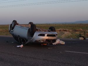 Akşehirde otomobil takla attı: 2 ölü, 3 yaralı
