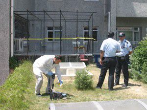 Hamile kadın karnındaki bebekle öldü