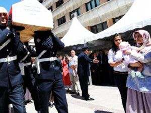 Babalar gününde şehit babaya veda