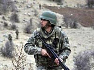 Askeri üsse saldırı