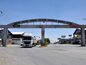 Konyada sanayide zehirlenme