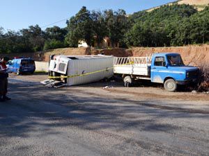 Akşehirde trafik kazası: 1 ölü, 11 yaralı