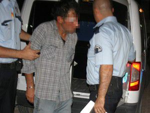 İlk hırsızlık denemesinde yakalandı