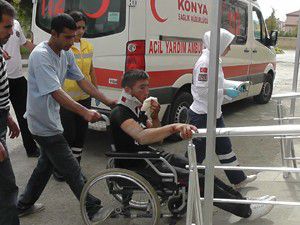 Otomobil motosikletle çarpıştı: 1 yaralı