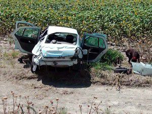 Dur ihtarına uymayan sürücü kaza yaptı