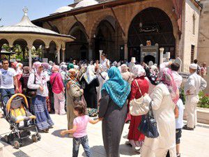 Hızlı tren ziyaretçi sayısını artırdı
