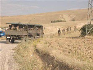 Jandarma karakoluna roketli saldırı