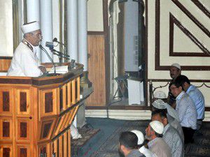 Her sözüyle bize yol gösterdi