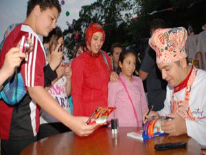 Kitap Şenliği’nin son konuğu Oktay Usta’ydı