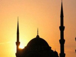 Oruç tuttu işten çıkarıldı