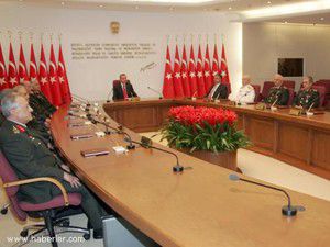 YAŞ kararları açıklandı