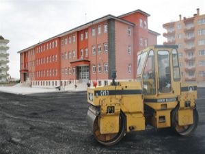 Karataydan eğitime destek sürüyor