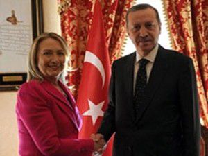 Clinton, Başbakan Erdoğan ile görüştü