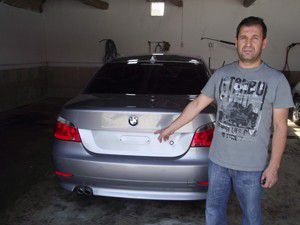 Park halindeki aracın plakası çalındı