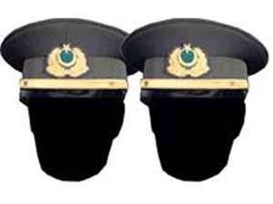 71 subay ve karşısına düşülen notlar