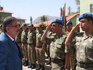 Bakan Şahin sınırda