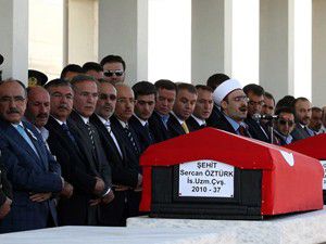 Öztürk son yolculuğuna uğurlandı