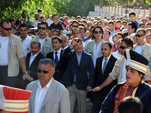 Davutoğlu 18. Dostluk, Kardeşlik Gününe katıldı