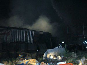 Konyada palet deposunda yangın