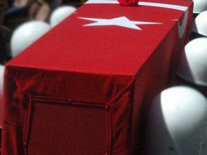 Yine yürekler yanıyor, 4 ŞEHİT